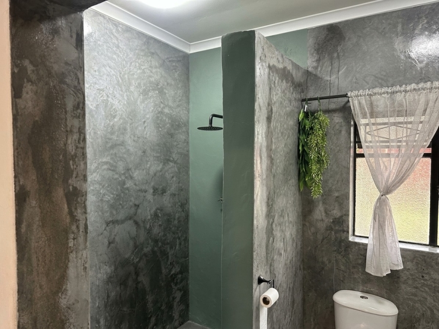 3 Bedroom Property for Sale in Denneoord Western Cape